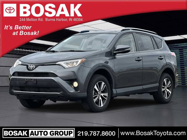 2017 Toyota RAV4 XLE AWD photo