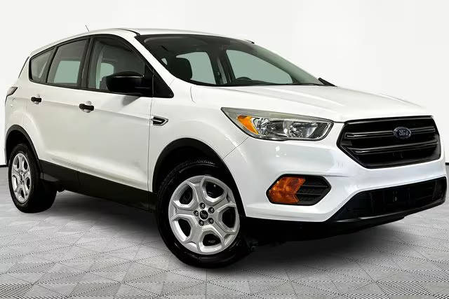 2017 Ford Escape S FWD photo