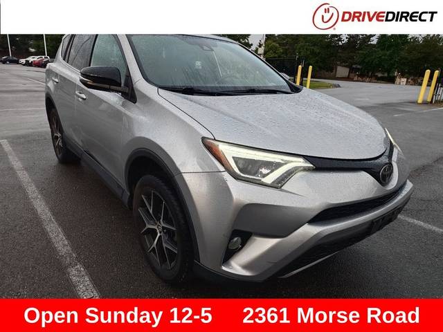 2017 Toyota RAV4 SE AWD photo
