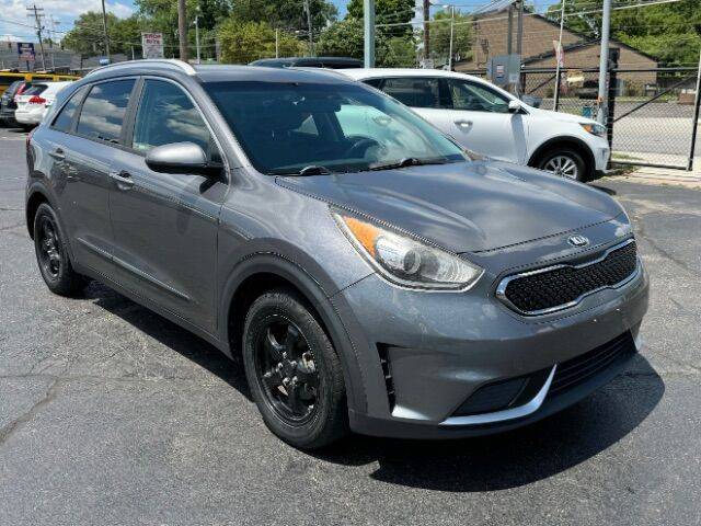 2017 Kia Niro LX FWD photo