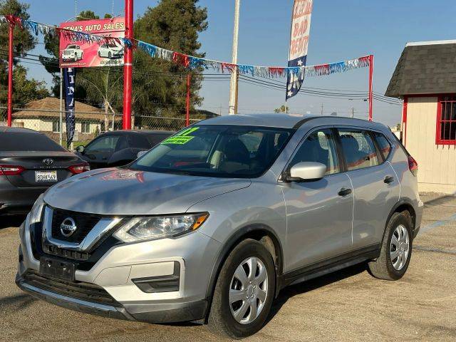 2017 Nissan Rogue S FWD photo