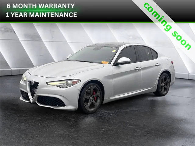 2017 Alfa Romeo Giulia  AWD photo