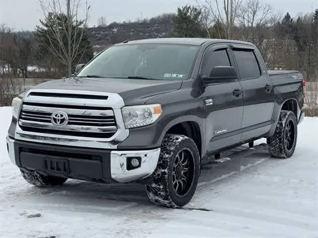 2017 Toyota Tundra SR5 4WD photo
