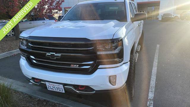 2017 Chevrolet Silverado 1500 LTZ 4WD photo