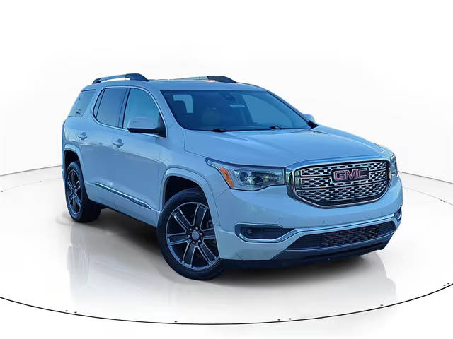 2017 GMC Acadia Denali FWD photo