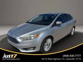 2017 Ford Focus Titanium FWD photo