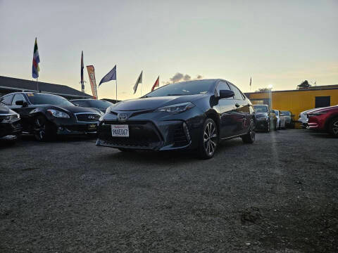 2017 Toyota Corolla XSE FWD photo