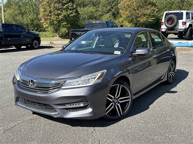 2017 Honda Accord Touring FWD photo