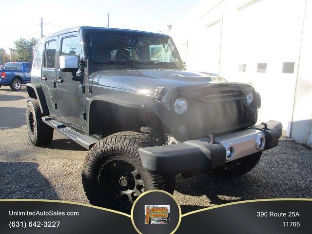 2017 Jeep Wrangler Unlimited Chief Edition 4WD photo