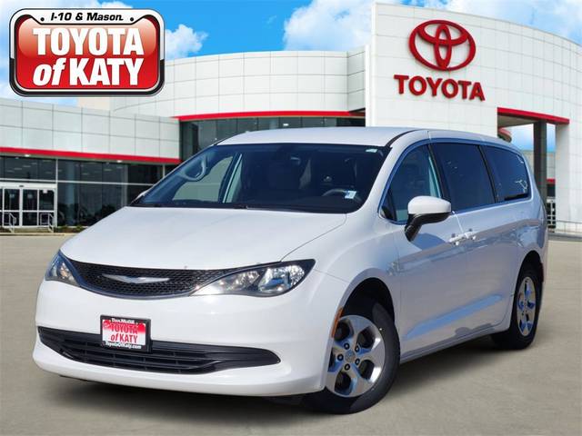 2017 Chrysler Pacifica Minivan LX FWD photo