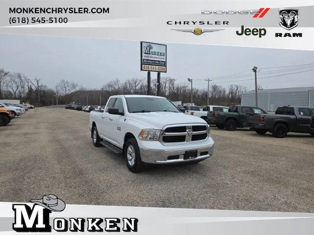 2016 Ram 1500 SLT 4WD photo
