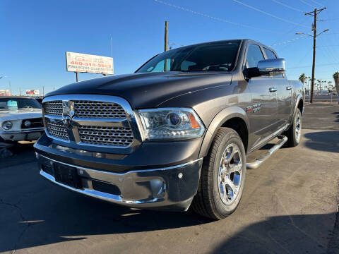 2017 Ram 1500 Laramie 4WD photo