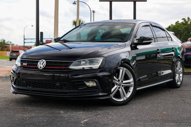2017 Volkswagen Jetta GLI FWD photo