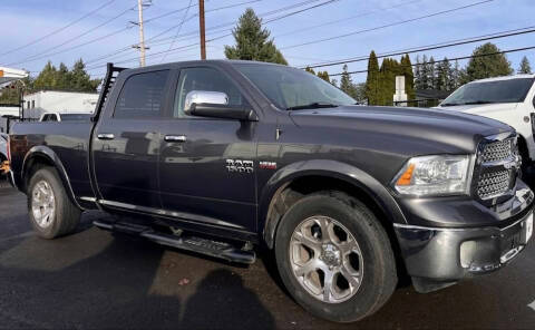 2017 Ram 1500 Laramie 4WD photo