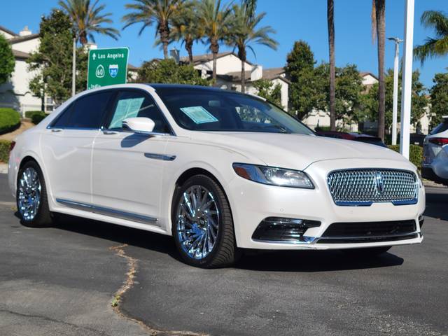 2017 Lincoln Continental Reserve AWD photo