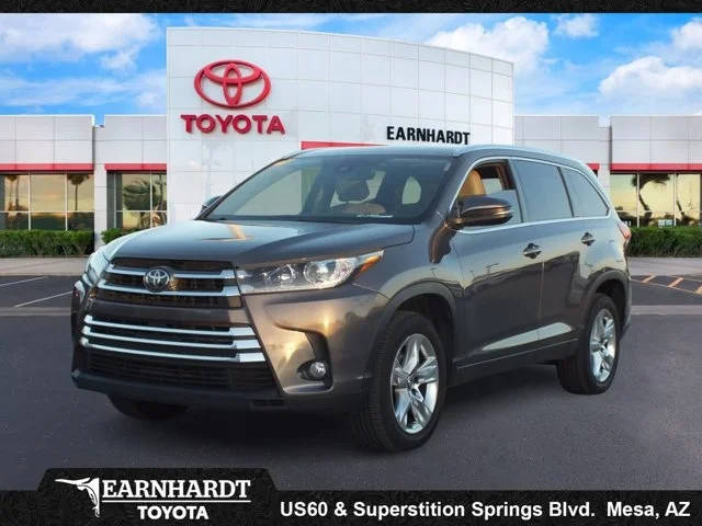 2017 Toyota Highlander Limited FWD photo