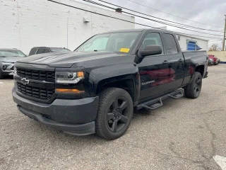 2017 Chevrolet Silverado 1500 Work Truck 4WD photo