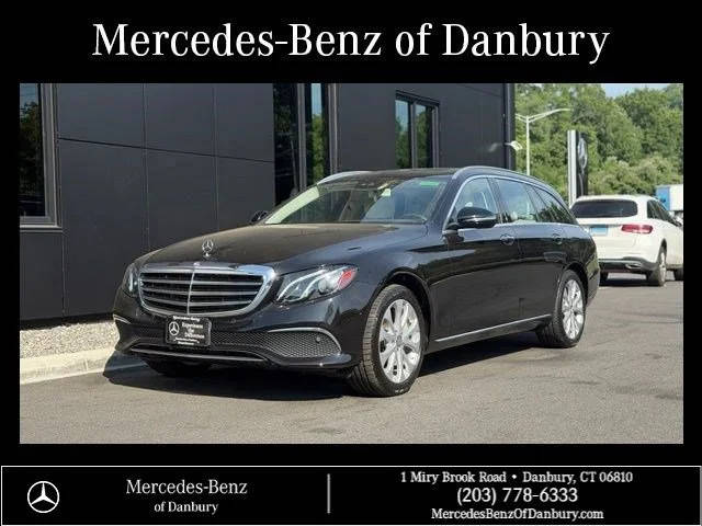 2017 Mercedes-Benz E-Class E 400 Luxury AWD photo