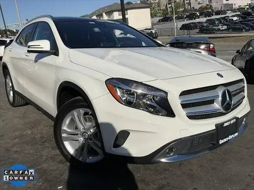 2017 Mercedes-Benz GLA-Class GLA 250 AWD photo