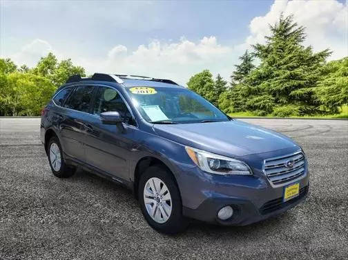 2017 Subaru Outback Premium AWD photo