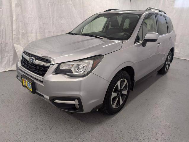 2017 Subaru Forester Limited AWD photo