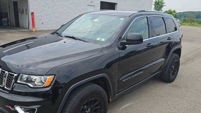2017 Jeep Grand Cherokee Laredo 4WD photo