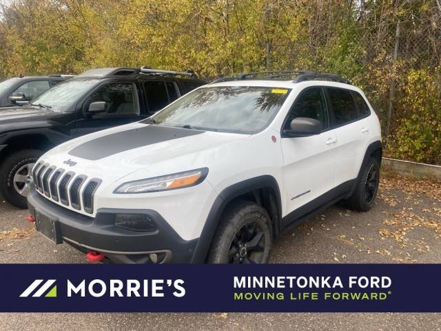 2017 Jeep Cherokee Trailhawk L Plus 4WD photo