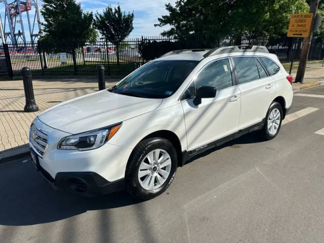 2017 Subaru Outback AWD photo