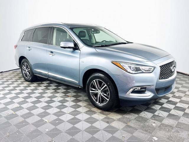 2017 Infiniti QX60  FWD photo