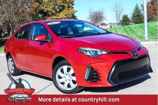 2017 Toyota Corolla SE FWD photo