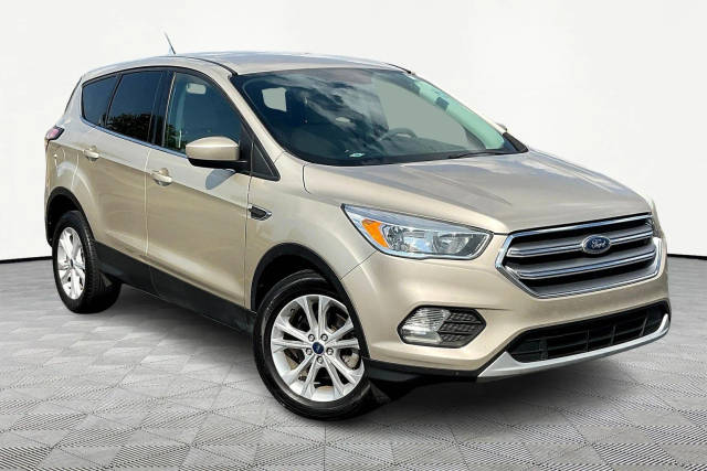 2017 Ford Escape SE FWD photo