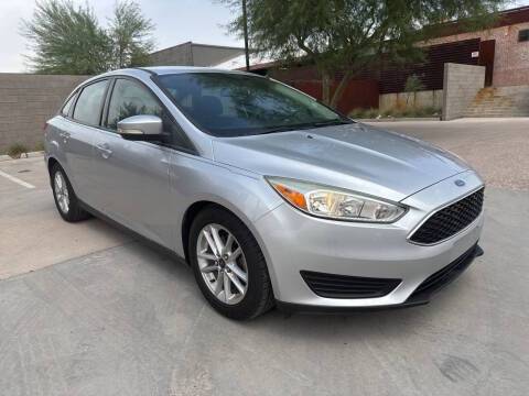 2016 Ford Focus SE FWD photo