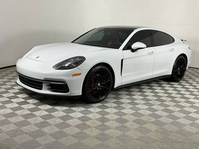 2017 Porsche Panamera 4S AWD photo
