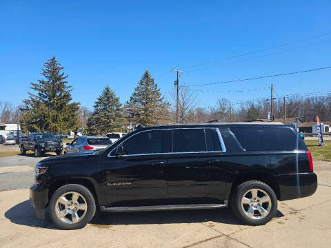2017 Chevrolet Suburban LS 4WD photo