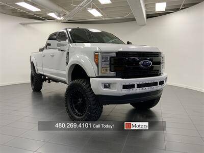 2017 Ford F-350 Super Duty Lariat 4WD photo