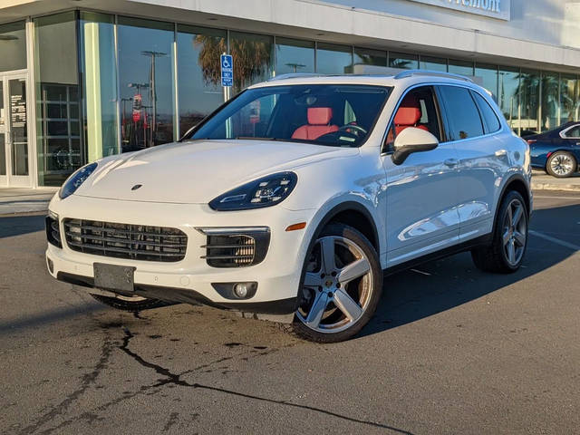 2017 Porsche Cayenne S AWD photo