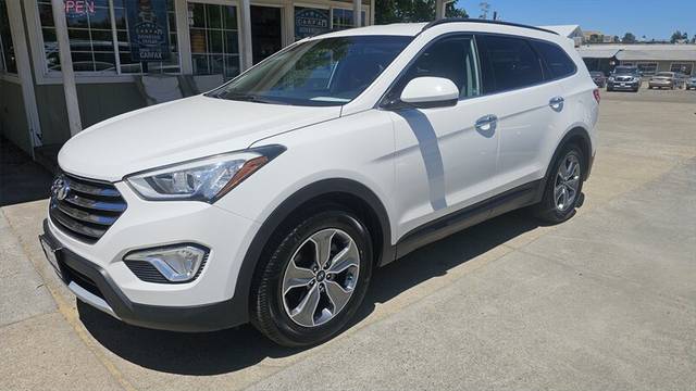 2016 Hyundai Santa Fe SE FWD photo