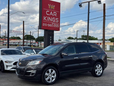 2017 Chevrolet Traverse LT FWD photo
