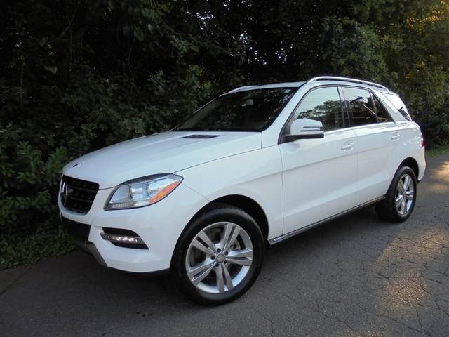 2015 Mercedes-Benz M-Class ML 350 AWD photo