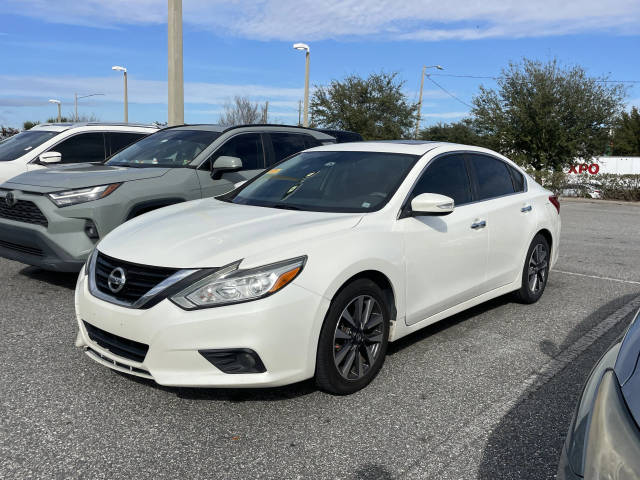 2017 Nissan Altima 2.5 SL FWD photo