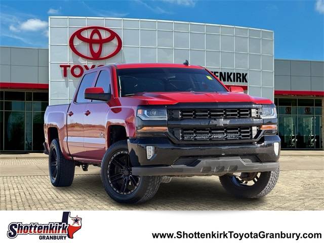 2017 Chevrolet Silverado 1500 LT RWD photo