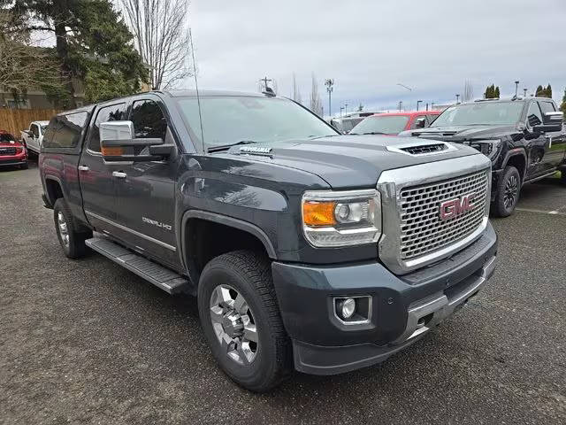 2017 GMC Sierra 3500HD Denali 4WD photo