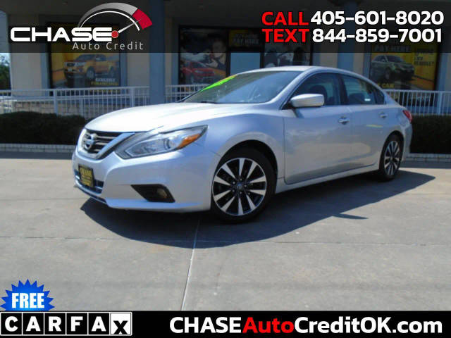 2017 Nissan Altima 2.5 SV FWD photo