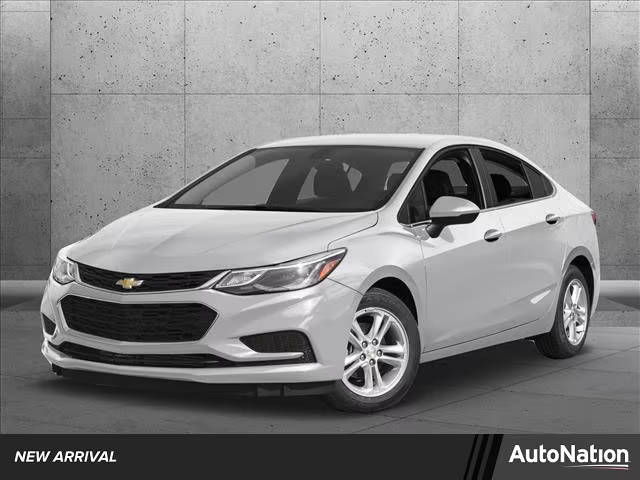 2017 Chevrolet Cruze LT FWD photo