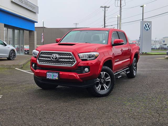 2017 Toyota Tacoma TRD Sport 4WD photo