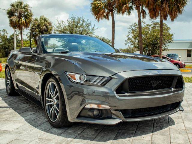 2016 Ford Mustang GT Premium RWD photo