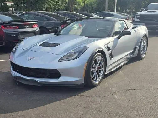 2017 Chevrolet Corvette Grand Sport 2LT RWD photo