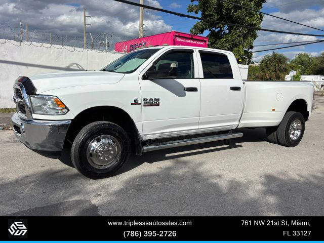 2017 Ram 3500 Tradesman 4WD photo