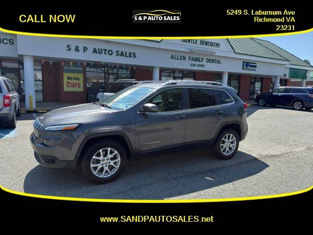 2017 Jeep Cherokee Latitude 4WD photo