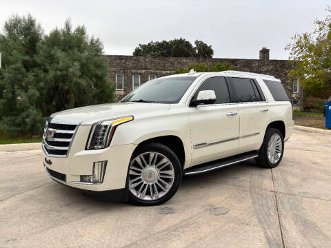 2015 Cadillac Escalade Luxury 4WD photo